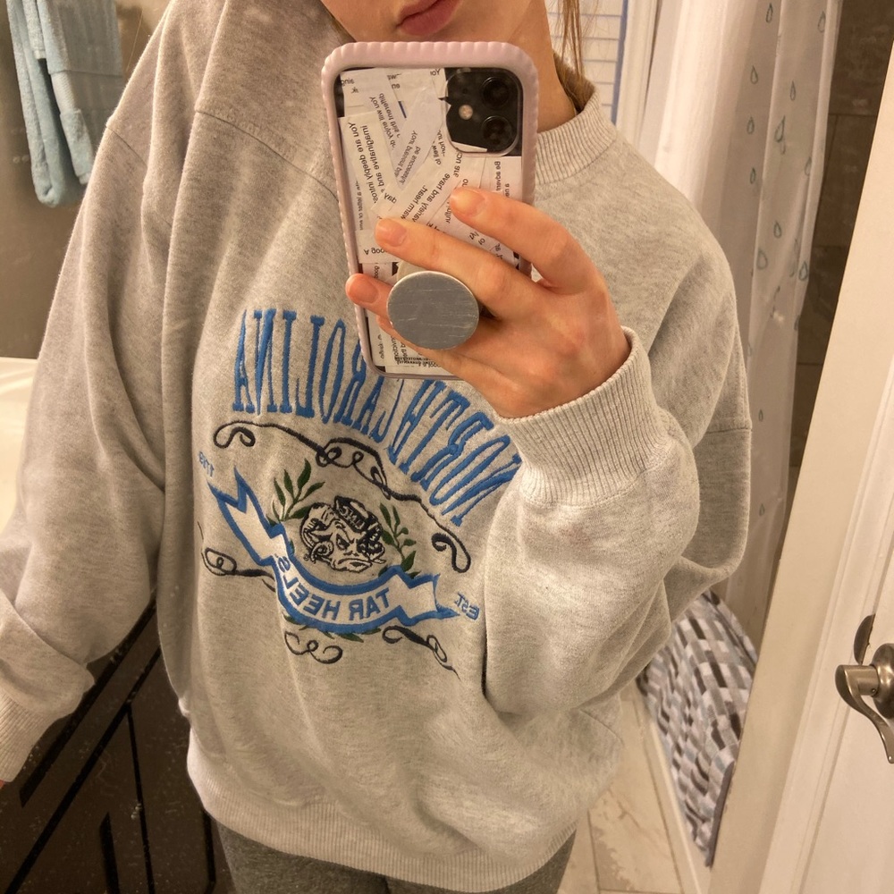 Vintage UNC Chapel Hill sweatshirt